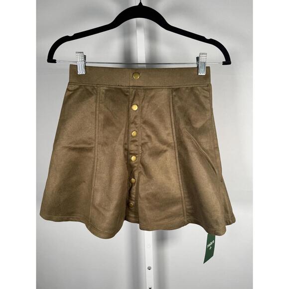 NWT Halara High Waisted Decorative 2-in-1 A Line Suede Mini Casual Skirt Size XS - Picture 2 of 9